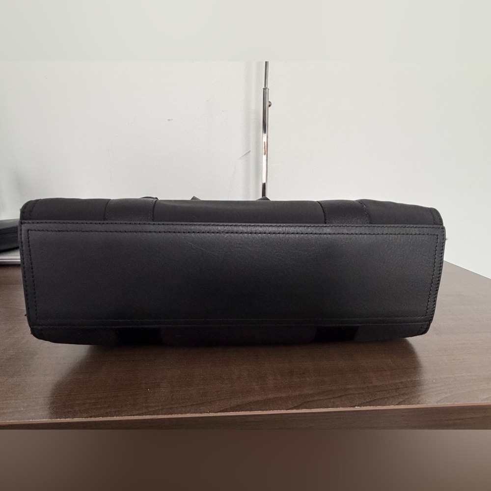 NWT Ted Baker Deptford Laptop Tote Bag Black (Noir) $310 CAD - Picture 4 of 16